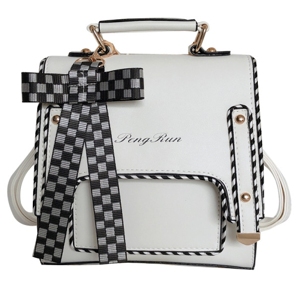 Sieviešu eko-ādas mugursoma ar lenti un uzrakstu