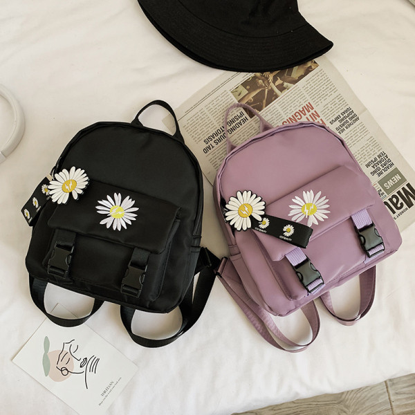 Naiste vabaaja seljakott esitasku ja tikandiga