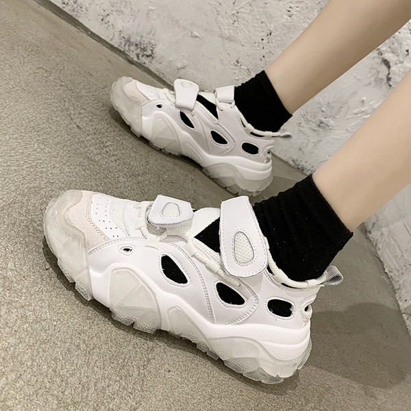 Naiste ökonahast sporditossud