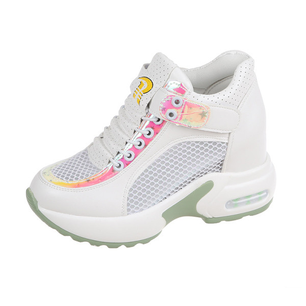 Σύγχρονα γυναικεία  αθλητικά παπούτσια με ψηλή σόλα και πλατφόρμα