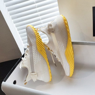 Adidași sport și casual de damă, cu tălpi și șireturi colorate