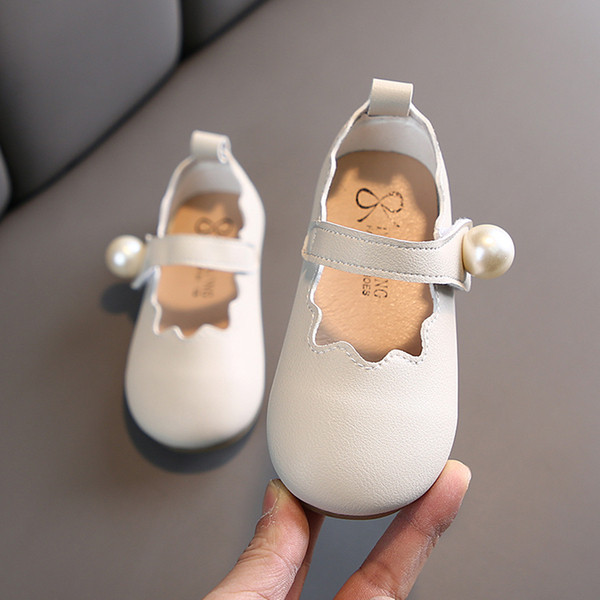 Pantofi moderni pentru copii cu perle pentru fete