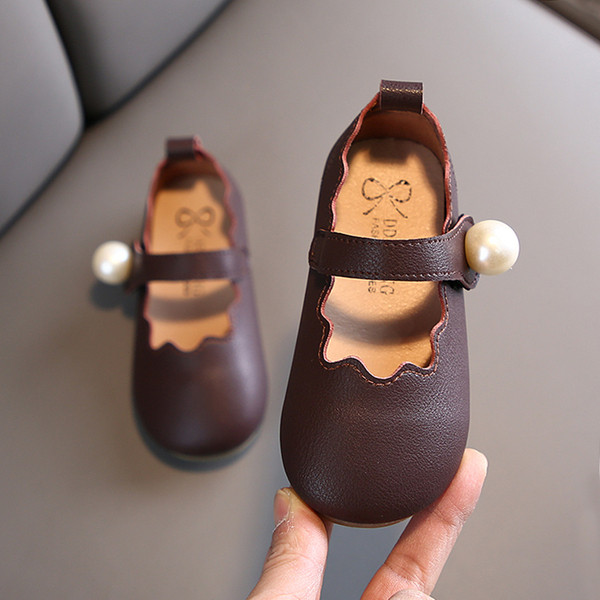 Pantofi moderni pentru copii cu perle pentru fete