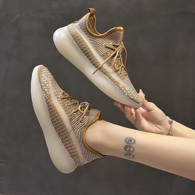 Tenisi sport dama cu sireturi