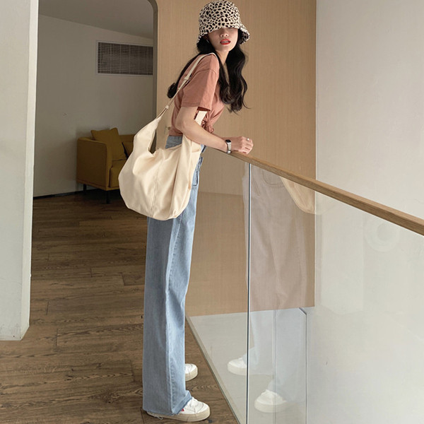 Blugi de dama moderni model lat cu talie inalta si parte decupata