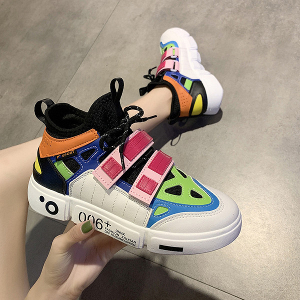 Lameda tallaga naiste värvilised tossud