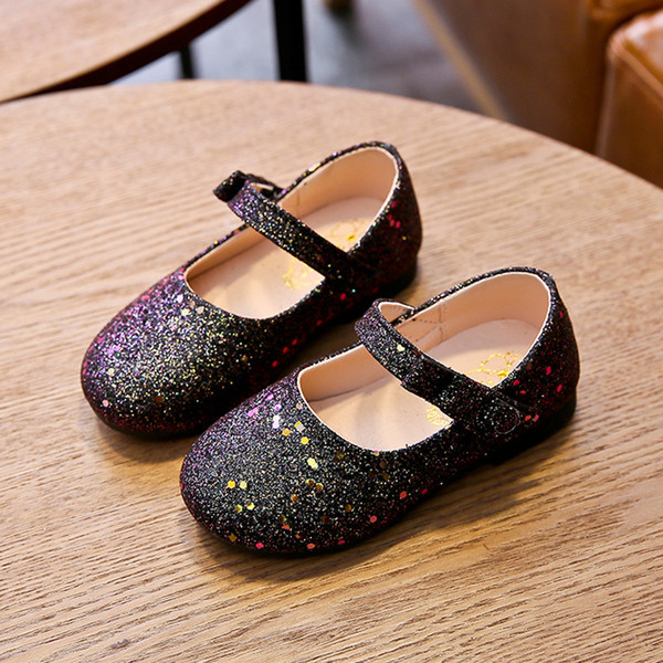 Pantofi pentru copii cu efect strălucitor și autocolante pentru fete