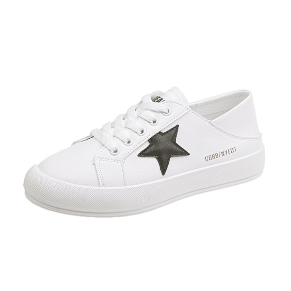 Valged aplikatsiooniga naiste tossud