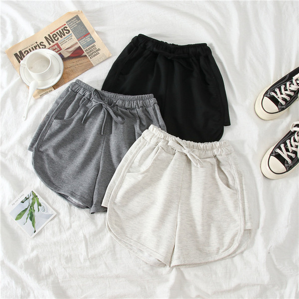 Moteriški sportiniai šortai elastingu juosmeniu