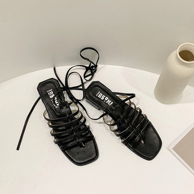 Sandale de dama moderne cu toc patrat jos