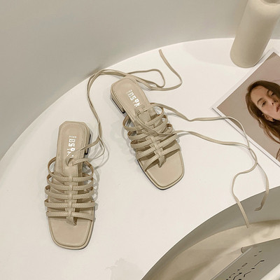 Sandale de dama moderne cu toc patrat jos