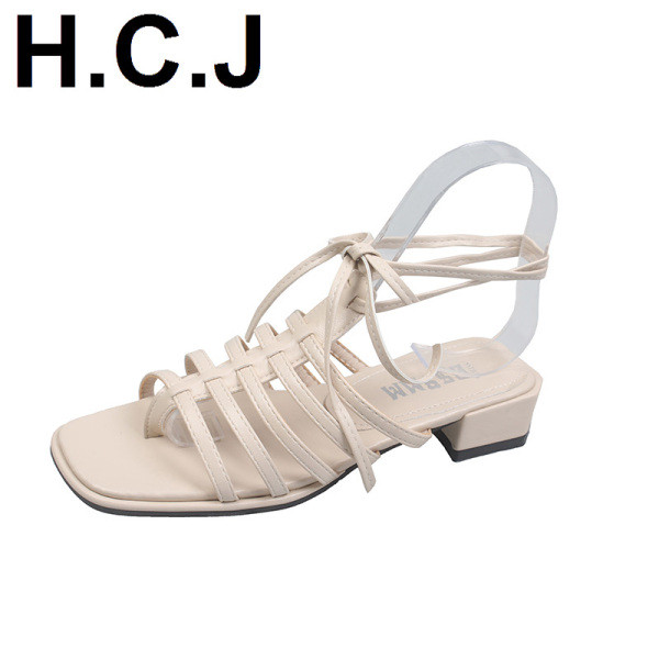 Sandale de dama moderne cu toc patrat jos