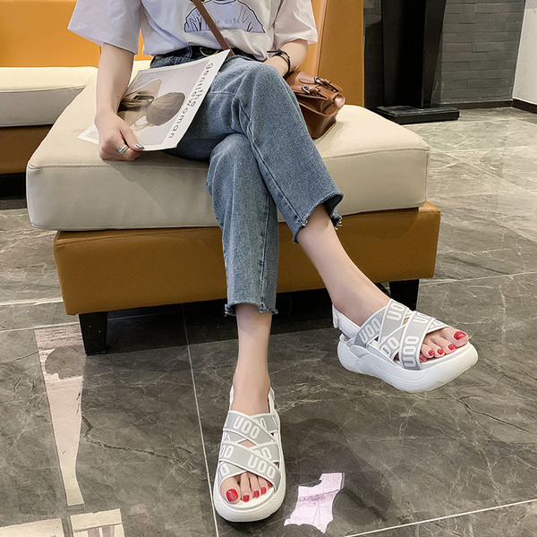 Sandale casual dama cu talpa inalta si bretele colorate