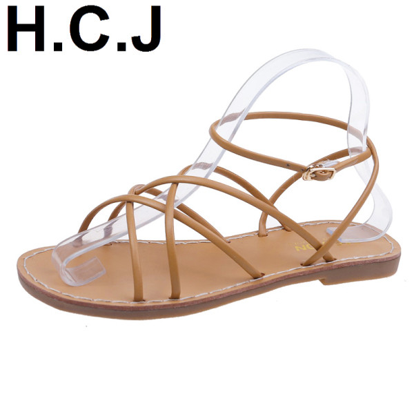 Sandale casual dama cu talpa joasa si bretele subtiri din piele