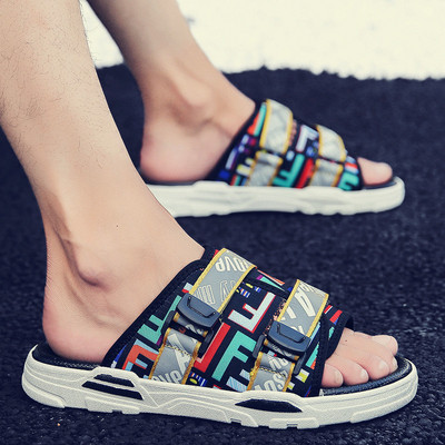 Papuci colorati pentru barbati cu talpa plate si petice