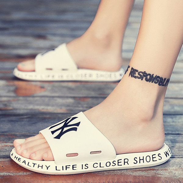 Lameda talla ja kirjadega vabaaja meeste sussid