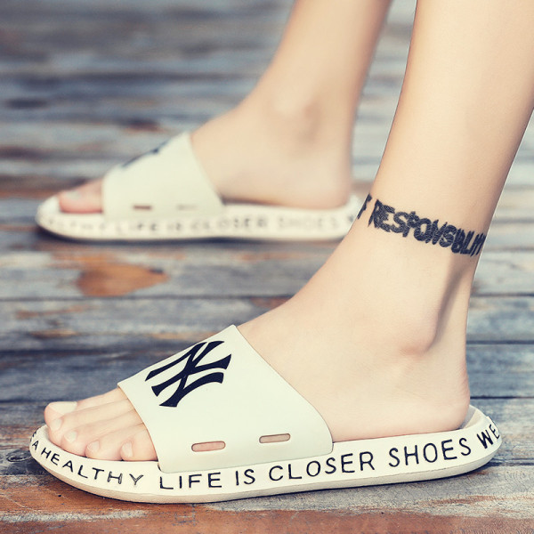 Lameda talla ja kirjadega vabaaja meeste sussid