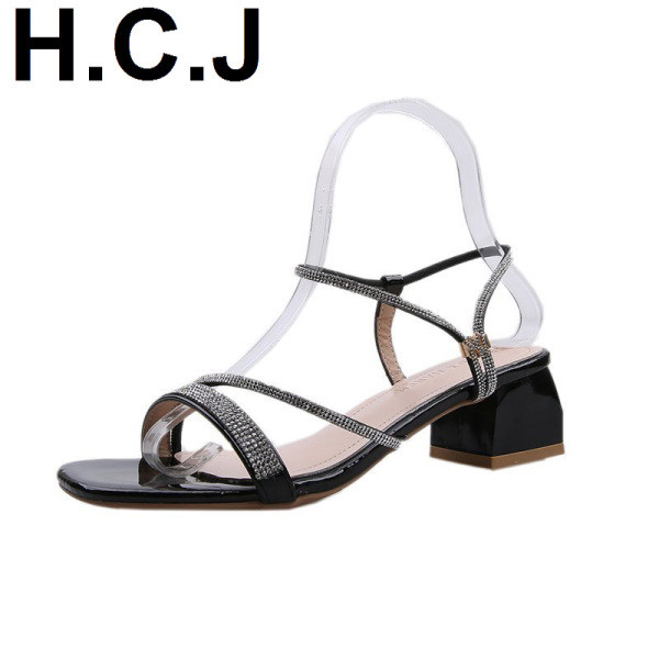 Naiste moodsad madala kandilise kontsaga sandaalid