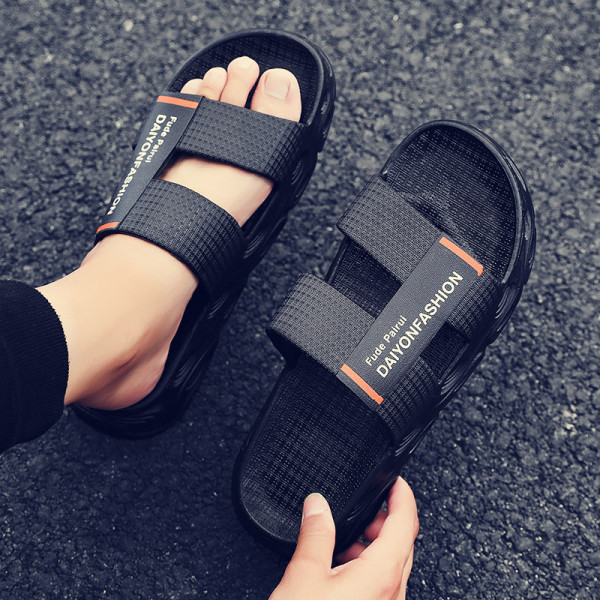 Papuci casual barbati cu talpa plata si inscriptionare