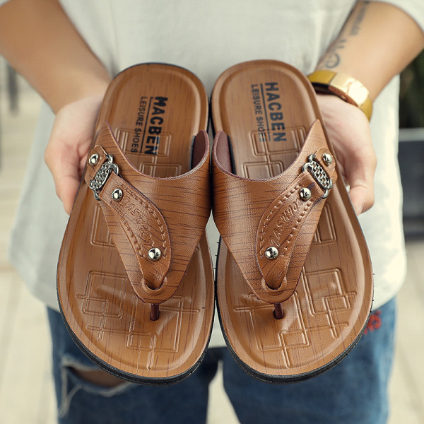 Papuci casual barbatesti din piele ecologica cu decor metalic