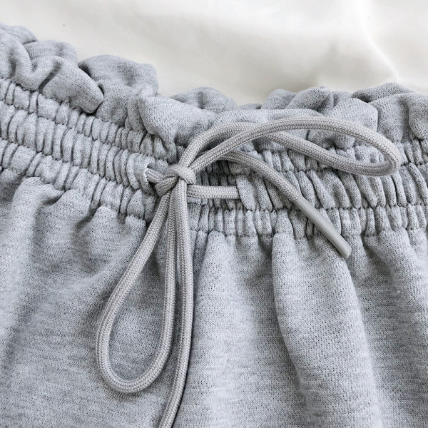 Pantaloni scurți casual cu cravate și talie elastică