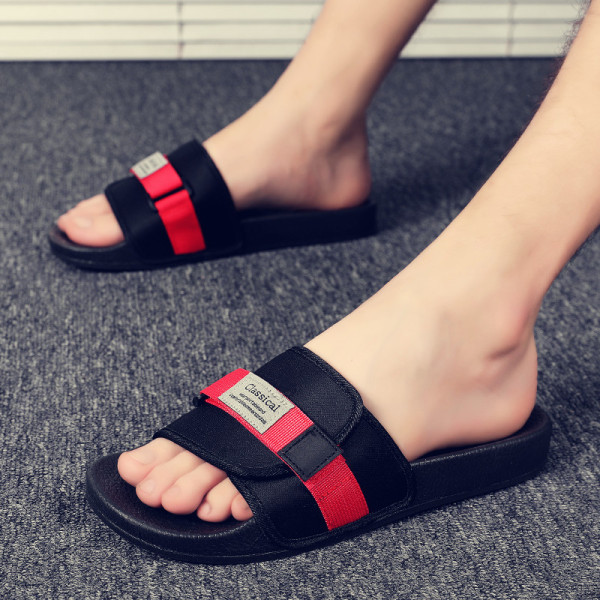 Kleebiste ja pealdisega meeste vabaaja sussid