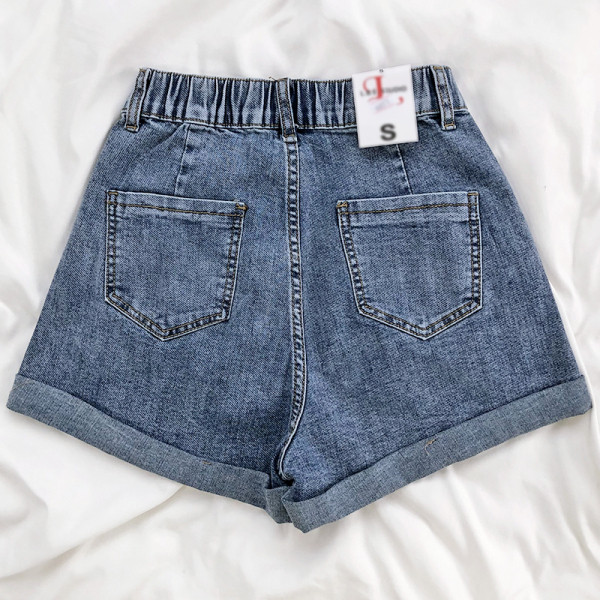 Lühikesed naiste teksad elastse vöökoha ja taskutega