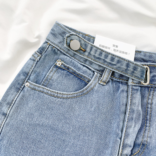 Къси дамски дънки широк модел с висока талия и джобове