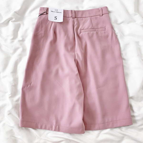 Pantaloni scurți moderni cu talie înaltă