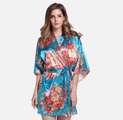 Lilletrükiga naiste satiinist hommikumantel