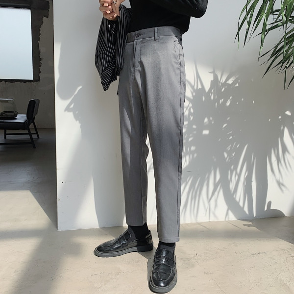 Stiilne meeste sirge pükste mudel pikkusega 9/10