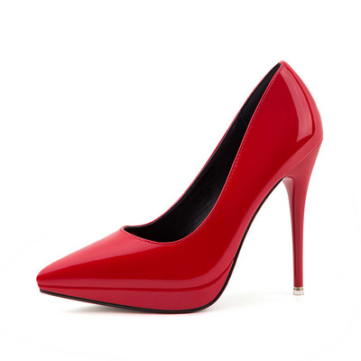 Lakknahast naiste kingad kõrge õhukese kontsaga teravatipuline mudel