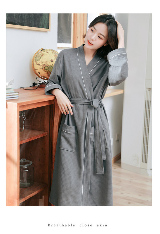 Házi készítésű női fürdőköpeny hosszú ujjal