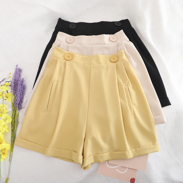 Női széles nadrág gombokkal és A-vonallal