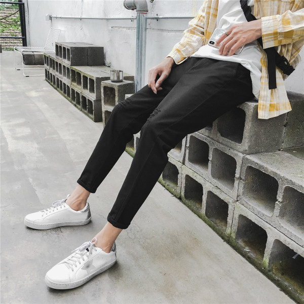 Moodsad meeste püksid pikkusega 9/10