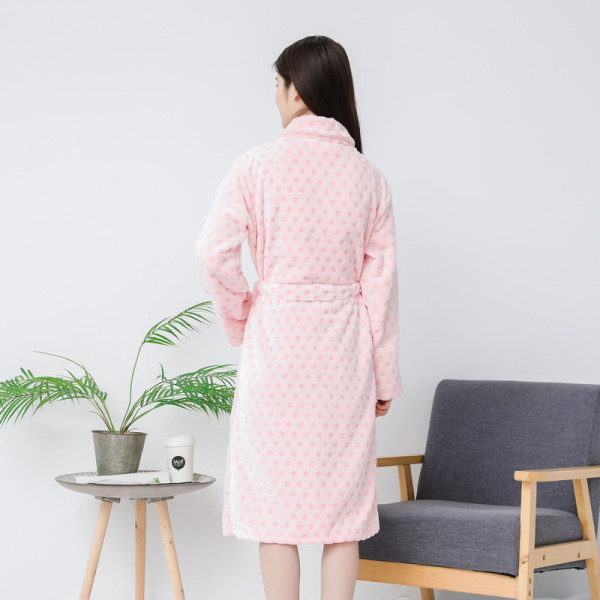 Palton roz de damă din puf cu puncte