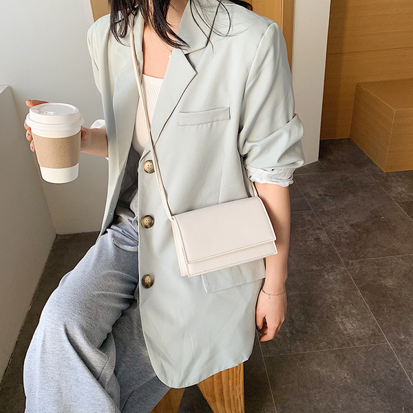 Naiste väike pika sangaga ökonahast kott