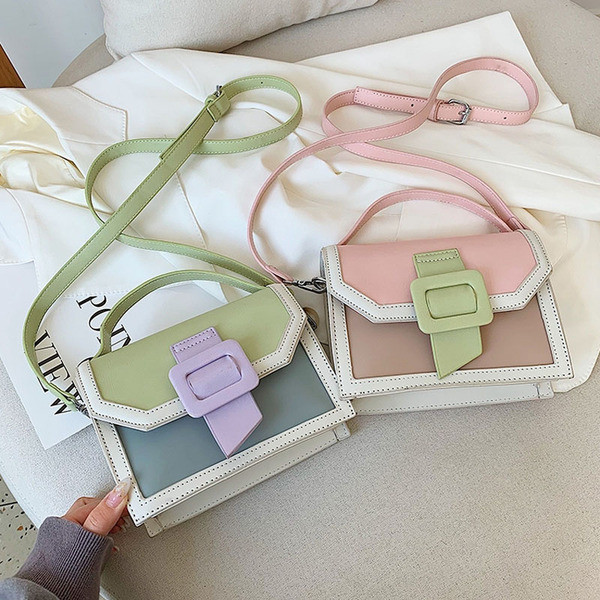 Geanta de dama cu catarama si maner lung