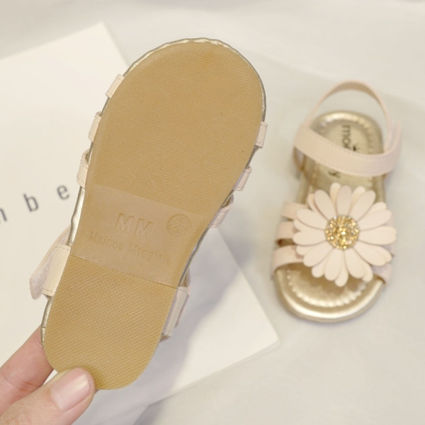 Sandale pentru copii din piele ecologica cu margarete si inchidere cu velcro