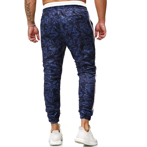 Pantaloni casual barbatesti cu motive florale si margini