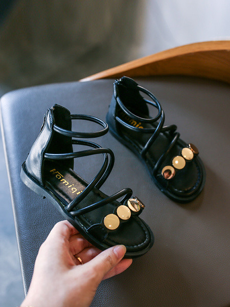 Mūsdienīgas bērnu sandales meitenēm ar plakanām zolēm un metāla apdari