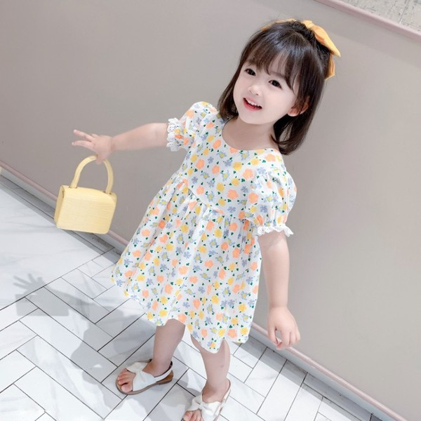 Rochie pentru copii cu imprimeu floral si spatele gol