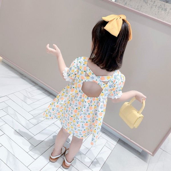 Rochie pentru copii cu imprimeu floral si spatele gol