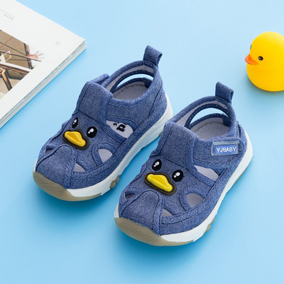 Sandale pentru bebelusi cu autocolante pentru baieti si fete