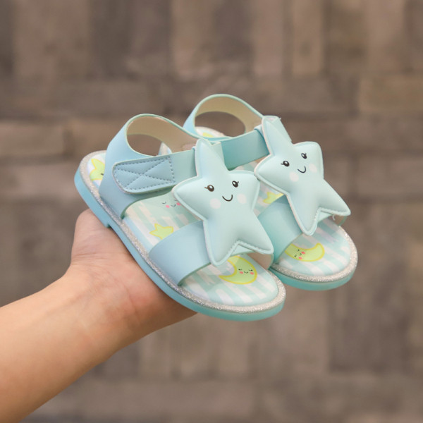 Sandale moderne pentru copii pentru fete cu talpă plate și o stea