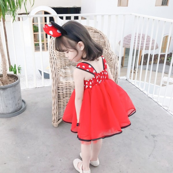 Bērnu kleita ar tillu un lentīti