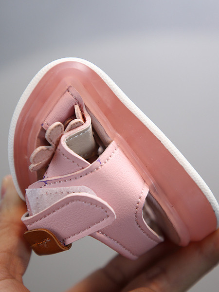 Gaismas bērnu sandales meitenēm ar ziediem