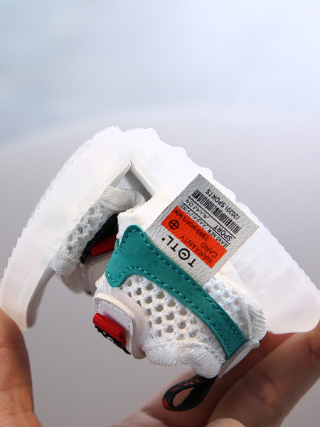 Sandale casual pentru copii pentru fete cu talpa luminoasa si autocolante