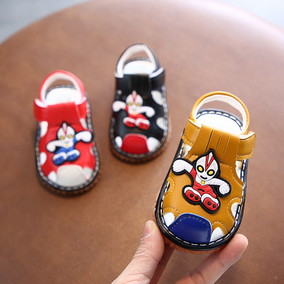 Ежедневни бебешки сандали с 3D елемент за момчета
