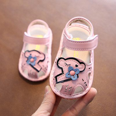 Bērnu ādas sandales ar 3D elementu meitenēm